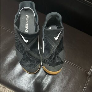 Black white and gold Nike Flyease size 9 Men’s